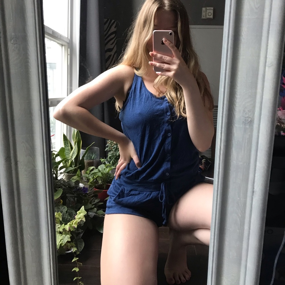 Aritzia TNA Sandbanks Racerback Athleisure Sporty Summer Romper Blue Navy S